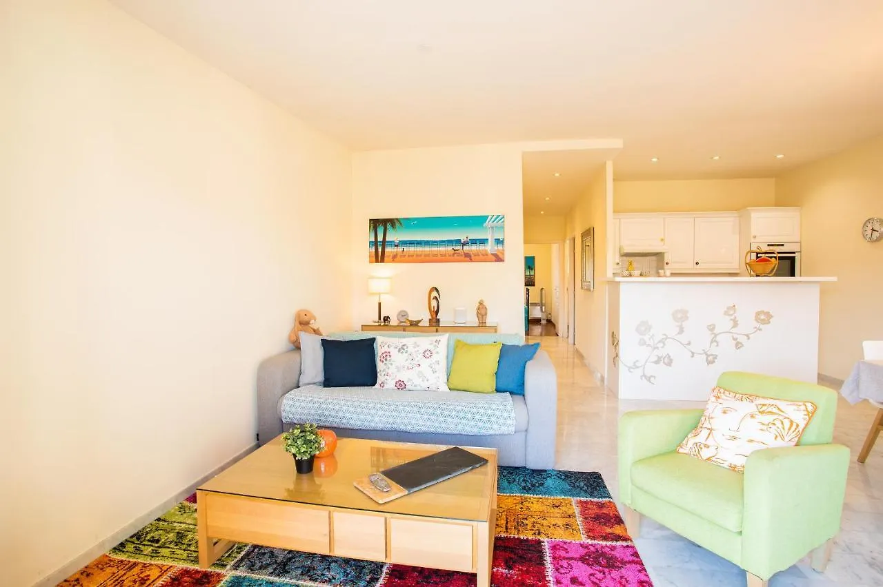 Le Foch Ap4244 By Riviera Holiday Homes Nizza Frankreich